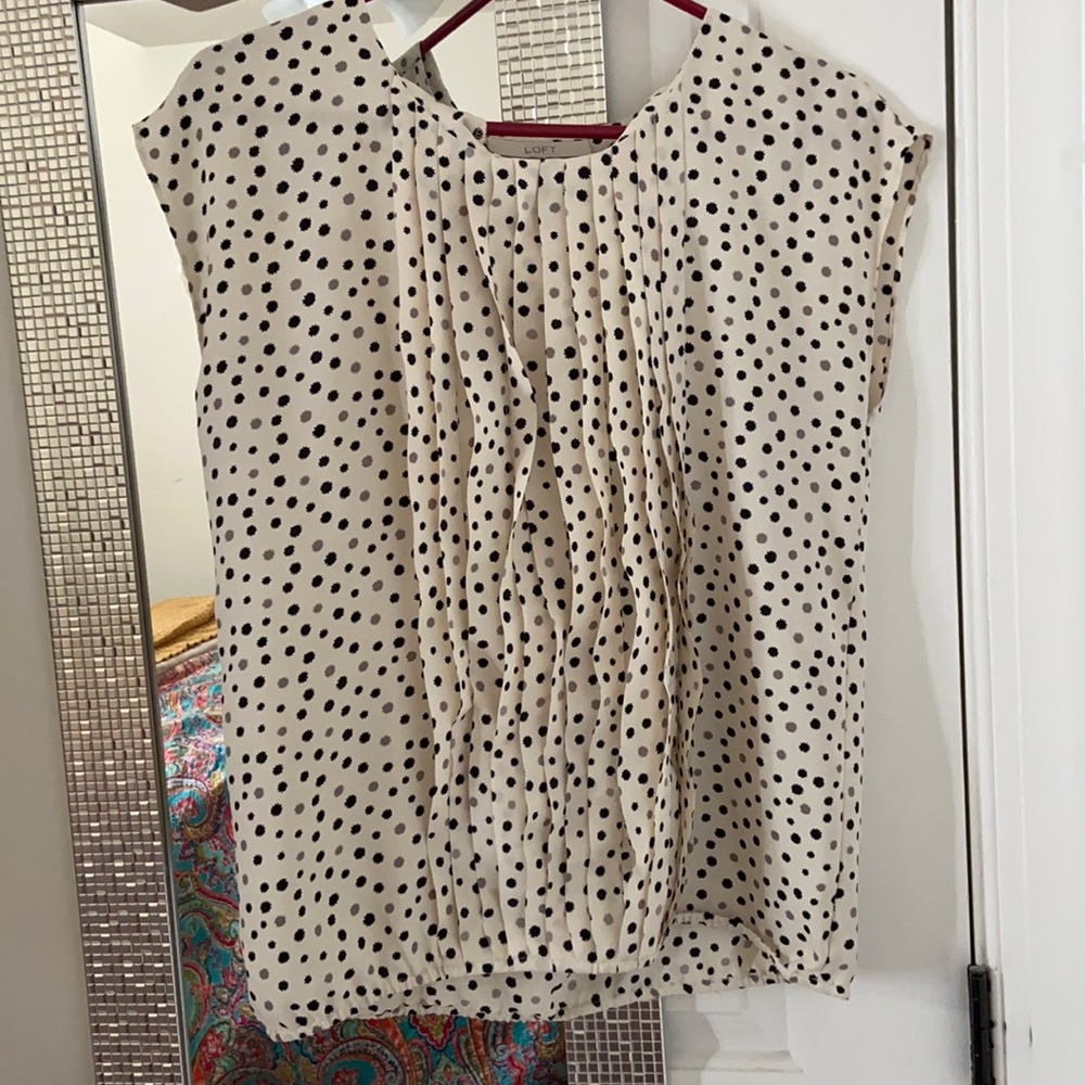 Cute tan loft polka dot blouse